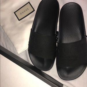 Gucci flip flops